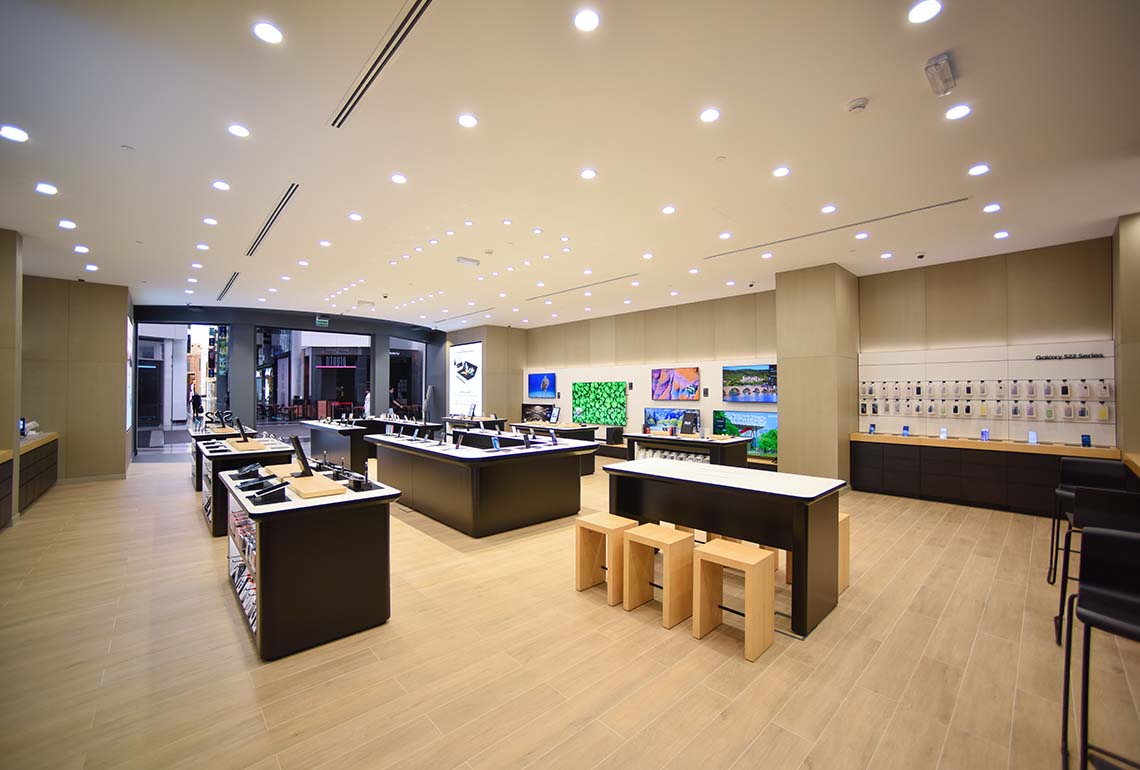 Samsung Showroom Avenues