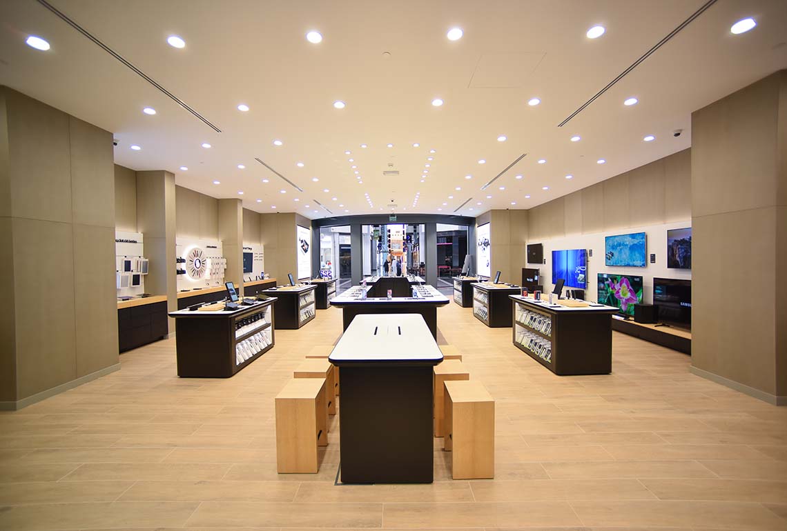 Samsung Showroom Avenues